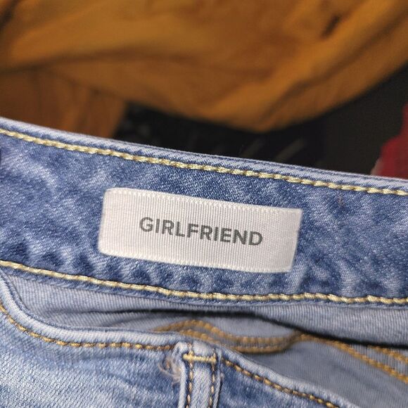 Torrid Girlfriend High Rise Jeans 18 - Picture 9 of 12